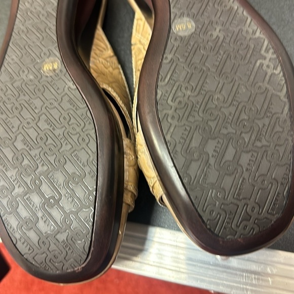 Alex Marie women’s light brown slip on sandals size 8.5 M - Picture 5 of 10